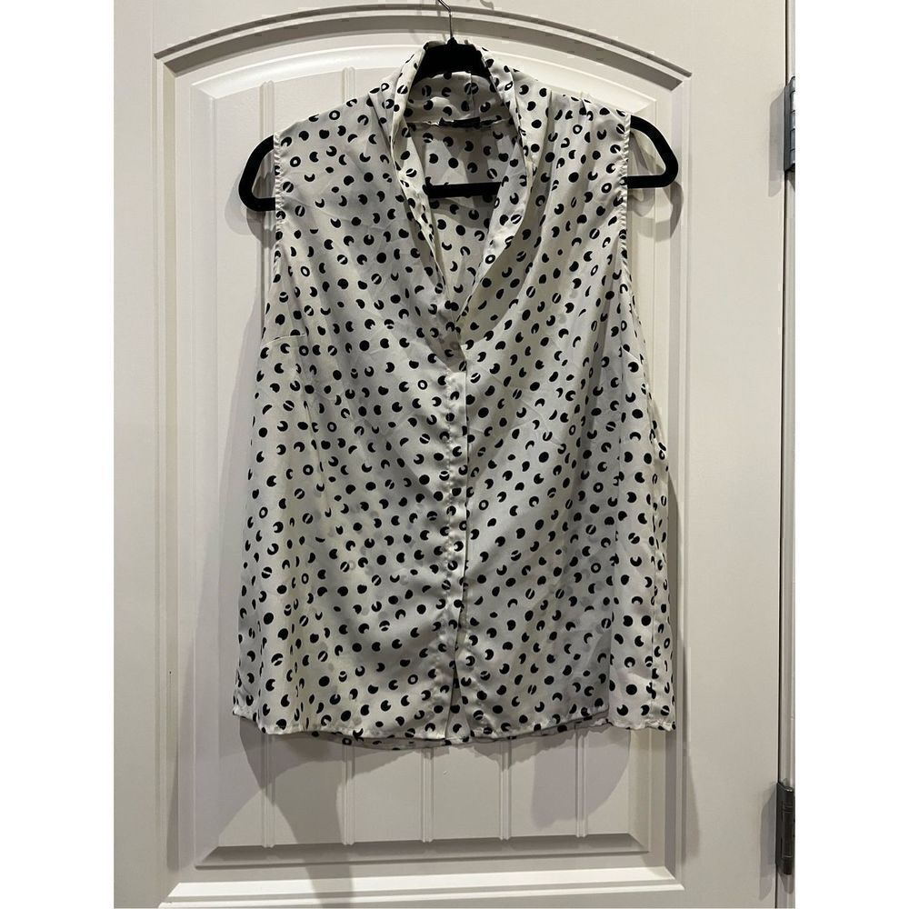 Valerie Bertinelli drape neck button up sleeveless blouse size large